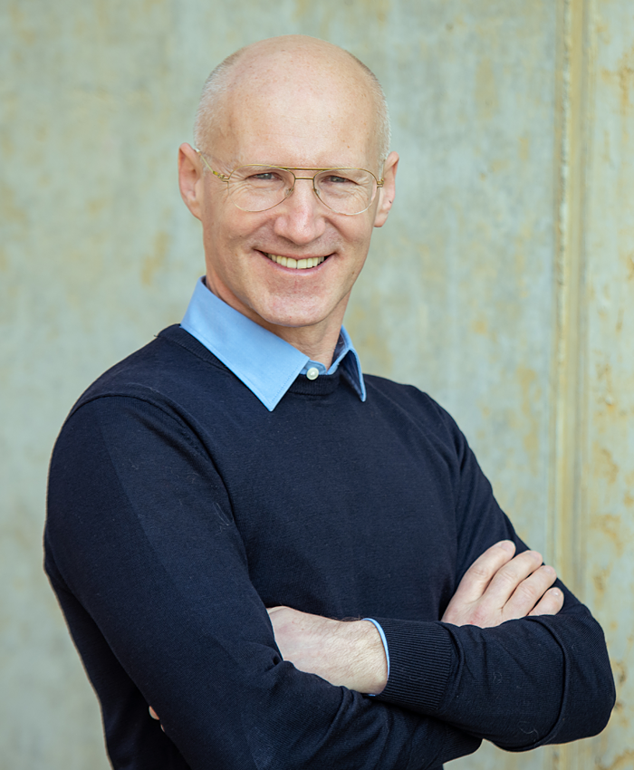 Tom Hallez, executive coach